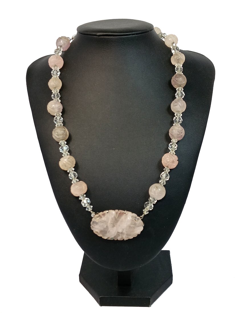 ANTIQUE CARVED ROSE AND AMETHYST QUARTZ CHINESE NECKLACE: THE BEAUTIFUL ANTIQUE NECKLACE IS 20" AND SET IN STERLING SILVER.