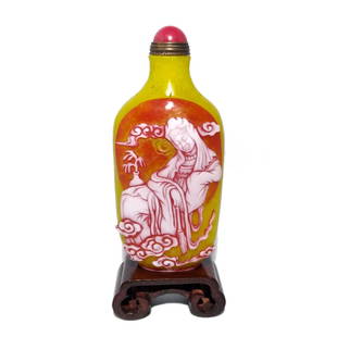 FABULOUS CHINESE SNUFF BOTTLE PEKING GLASS PHOENIX QIANLONG SEAL: THE VERY FINE CHINESE SNUFF BOTTLE BEARS A QIANLONG SEAL AND IS 3.25 INCHES TALL. STANDS ARE FOR DISPLAY ONLY, NOT INCLUDED UNLESS OTHERWISE STATED. PROPERTY OF A FLORIDA COLLECTOR. WE PROVIDE IN-HOUS