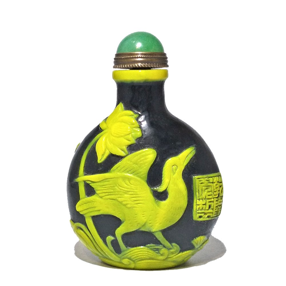 BEAUTIFUL CHINESE PEKING GLASS SNUFF BOTTLE RARE COLORS BIRD LOTUS QIANLONG SEAL (1 of 6)