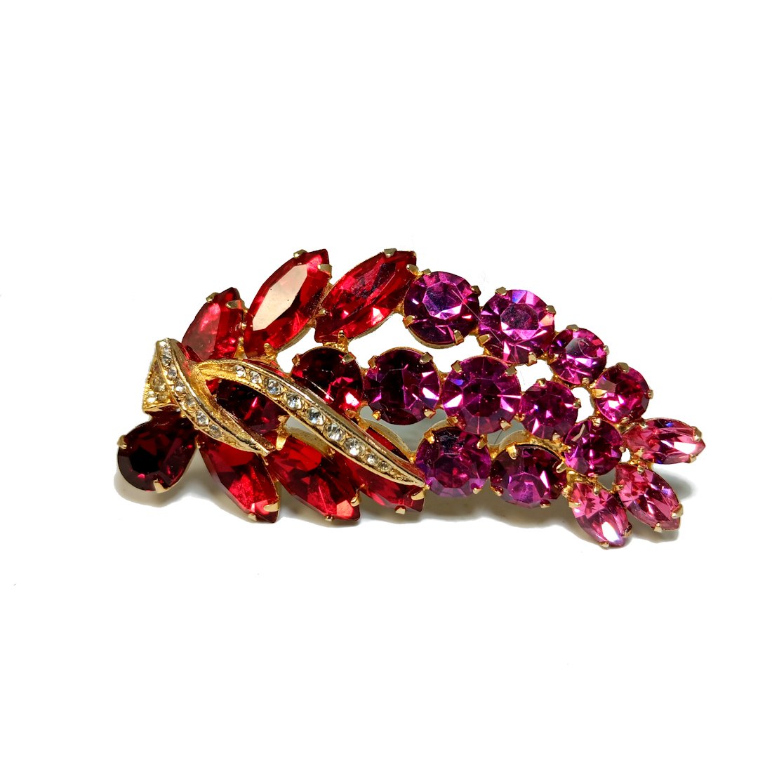 A BEAUTIFUL VINTAGE DESIGNER WEISS RHINESTONE BROOCH PINK RED (1 of 3)