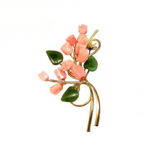 AN ELEGANT VINTAGE BROOCH CORAL JADE: THIS LOT FEATURES A BEAUTIFUL BROOCH WITH CORAL AND JADE SETTING. SIZE 2.75" BY 1.5 INCHES. PROPERTY OF A FLORIDA COLLECTOR. WE PROVIDE IN-HOUSE SHIPPING.