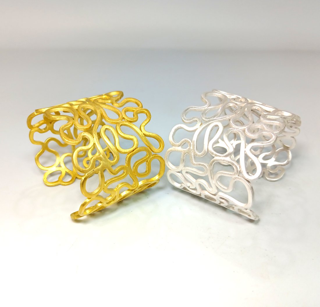 2 CUFFS BRACELETS BY DESIGNER SHEILA FAJL COSTUME JEWELRY (1 of 3)