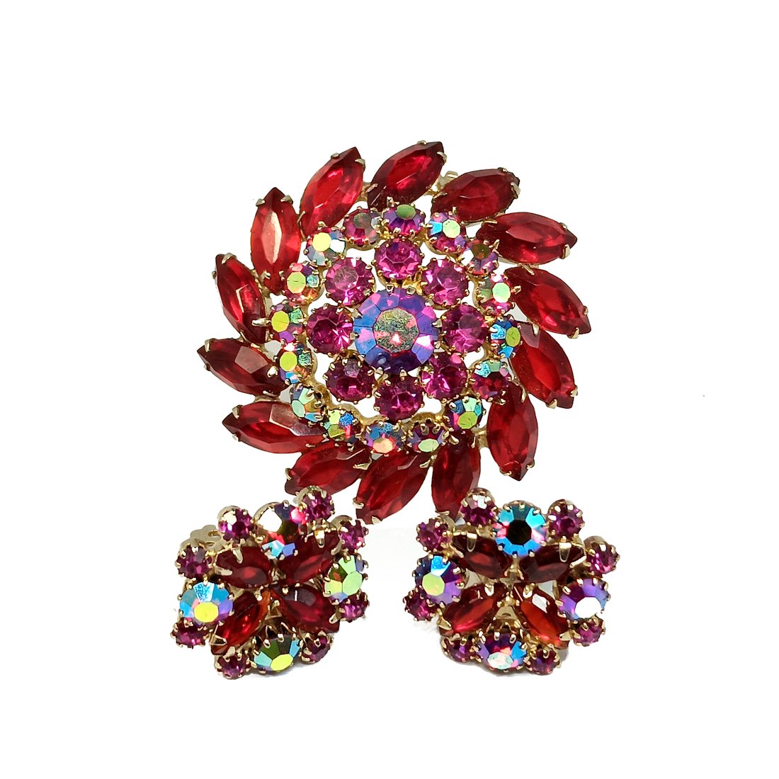 FINE VINTAGE SET OF WEISS BROOCH AND EARRINGS PRONG SET RHINESTONES (1 of 4)