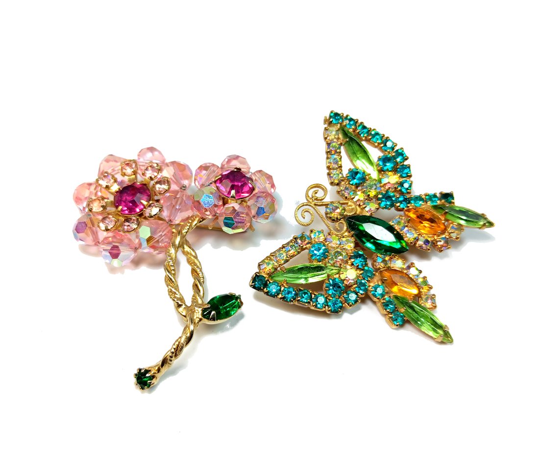 LOT OF 2 SUPERB VINTAGE BROOCHES RHINESTONES PRONG SET (1 of 5)