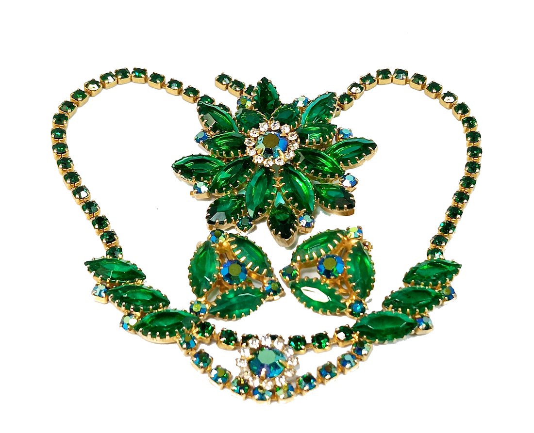 A MID-CENTURY VINTAGE RHINESTONE JULIANA SET NECKLACE BROOCH EARRINGS (1 of 3)