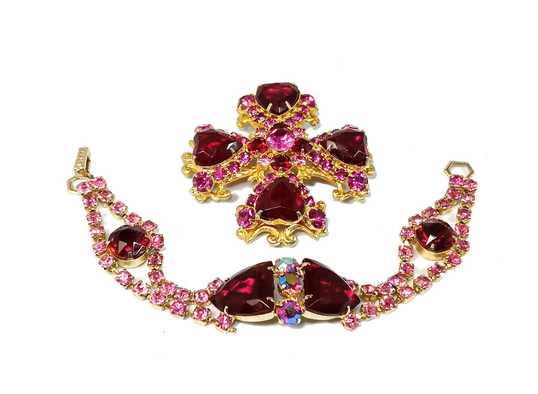 VINTAGE RHINESTONE  MALTESE CROSS BROOCH AND BRACELET RED PINK (1 of 3)