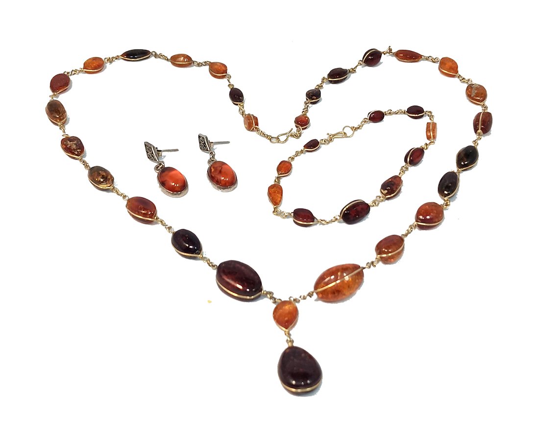 SUPERB NATURAL BALTIC AMBER LOT 22 GRAMS 22" (1 of 2)