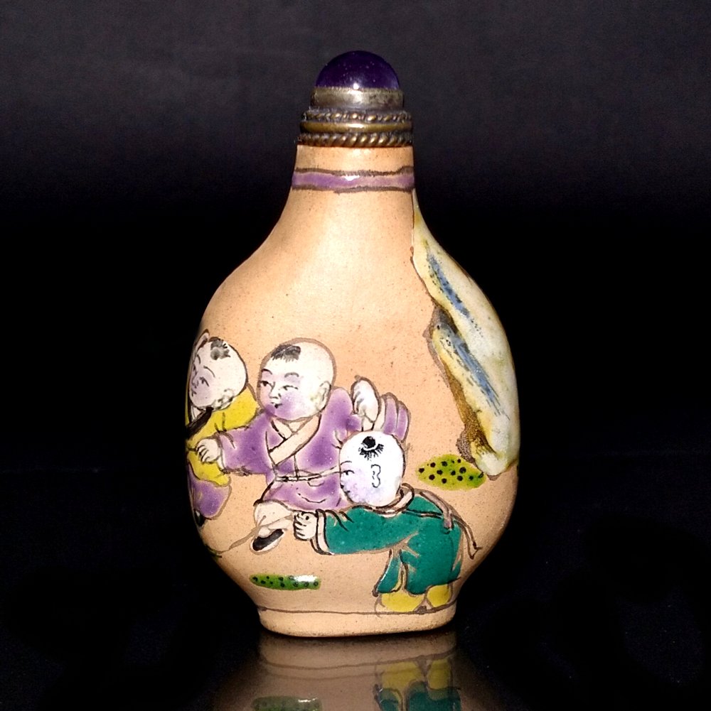 CHINESE YIXING CLAY SNUFF BOTTLE BOYS AT PLAY (1 of 8)