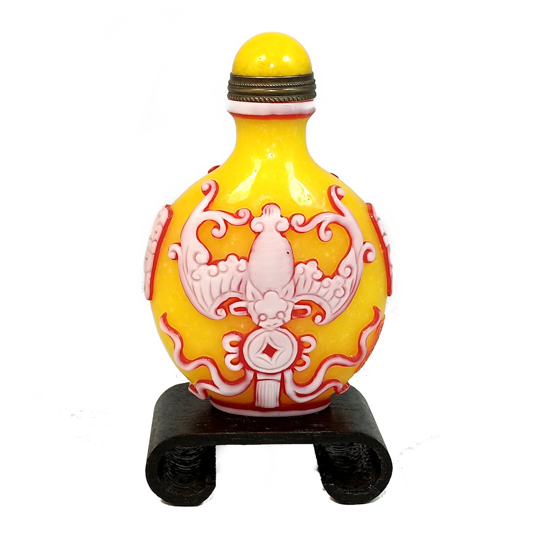 CHINESE YELLOW PEKING GLASS SNUFF BOTLLE BATS COINS QIANLONG SEAL (1 of 9)