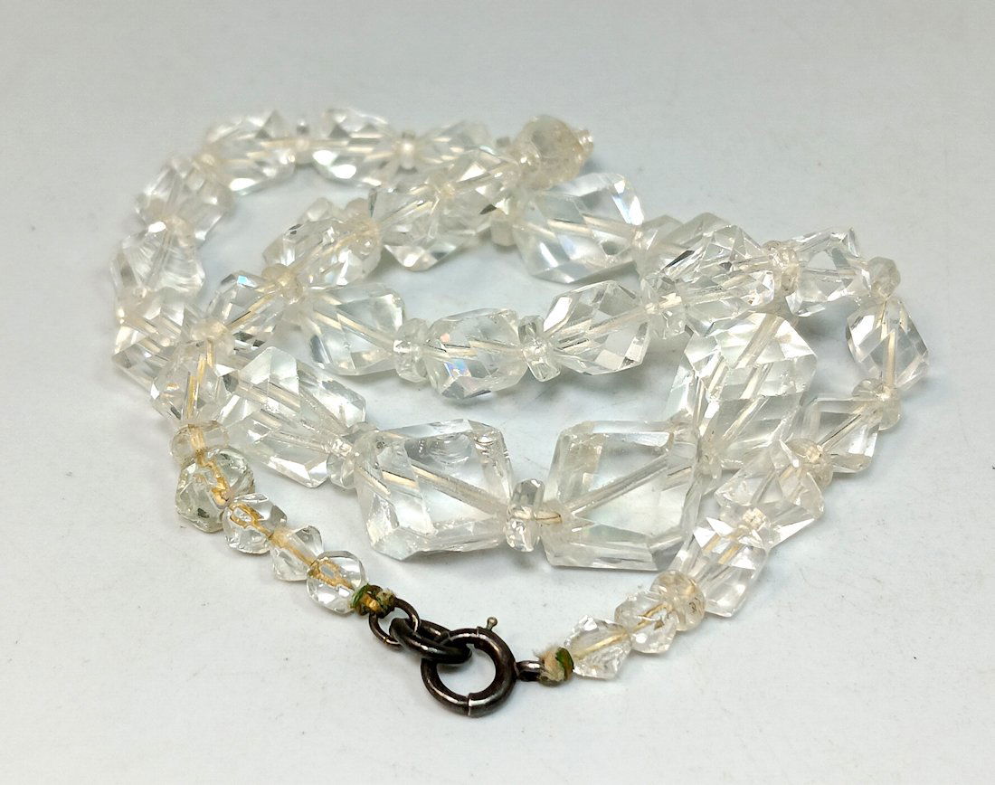 A STRAND OF ART DECO ANTIQUE NECKLACE FACETED QUARTZ CRYSTAL 16" (1 of 3)