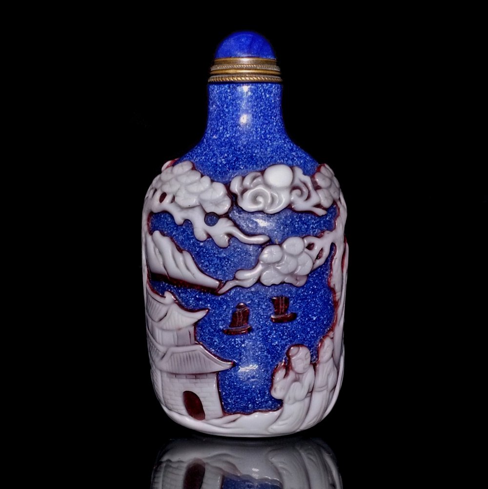 BEAUTIFUL CHINESE SNUFF BOTTLE PEKING GLASS LANDSCAPE PEOPLE BOATS QIANLONG SEAL (1 of 8)
