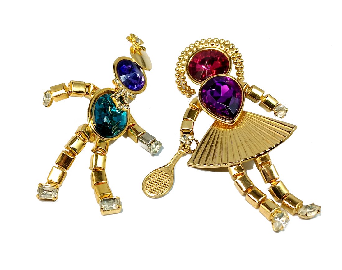 A SUPERB LARGE PAIR OF VINTAGE HIGH-END RETICULATED FIGURAL BROOCHES (1 of 5)