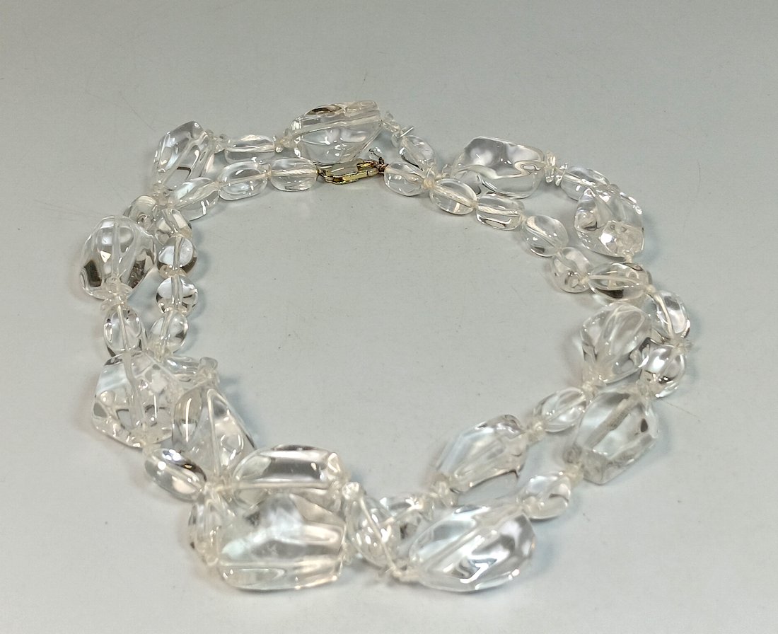 AN EXQUISITE LARGE ROCK CRYSTAL NECKLACE 35" 172 GRAMS (1 of 4)