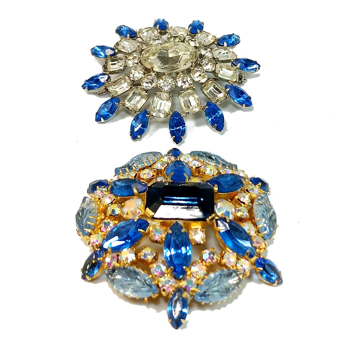 A LOT OF TWO BEAUTIFUL HIGH END VINTAGE RHINESTONE BROOCHES MID-CENTURY (1 of 3)