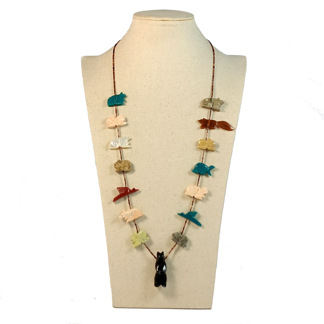 A BEAUTIFUL SOUTHWESTERN VINTAGE NECKLACE ANIMAL FETISH 23" 59 GRAMS (1 of 5)