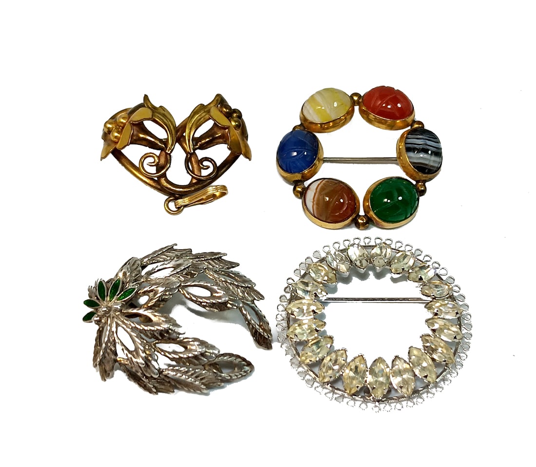 A LOT OF 4 VINTAGE PINS, STERLING, GOLD FILLED, AGATE (1 of 2)