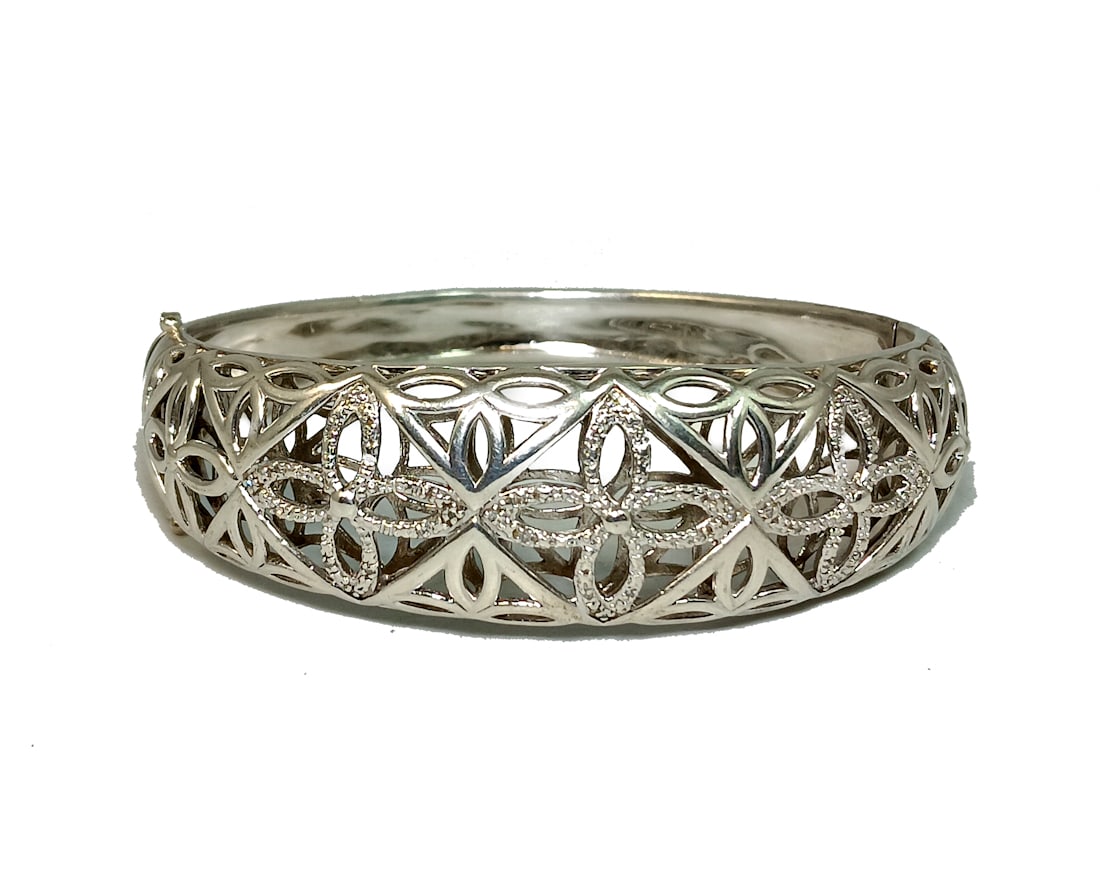 AN ORNATE STERLING SILVER CUFF SIGNED FD925 WEIGHT 31.78 GRAMS (1 of 5)