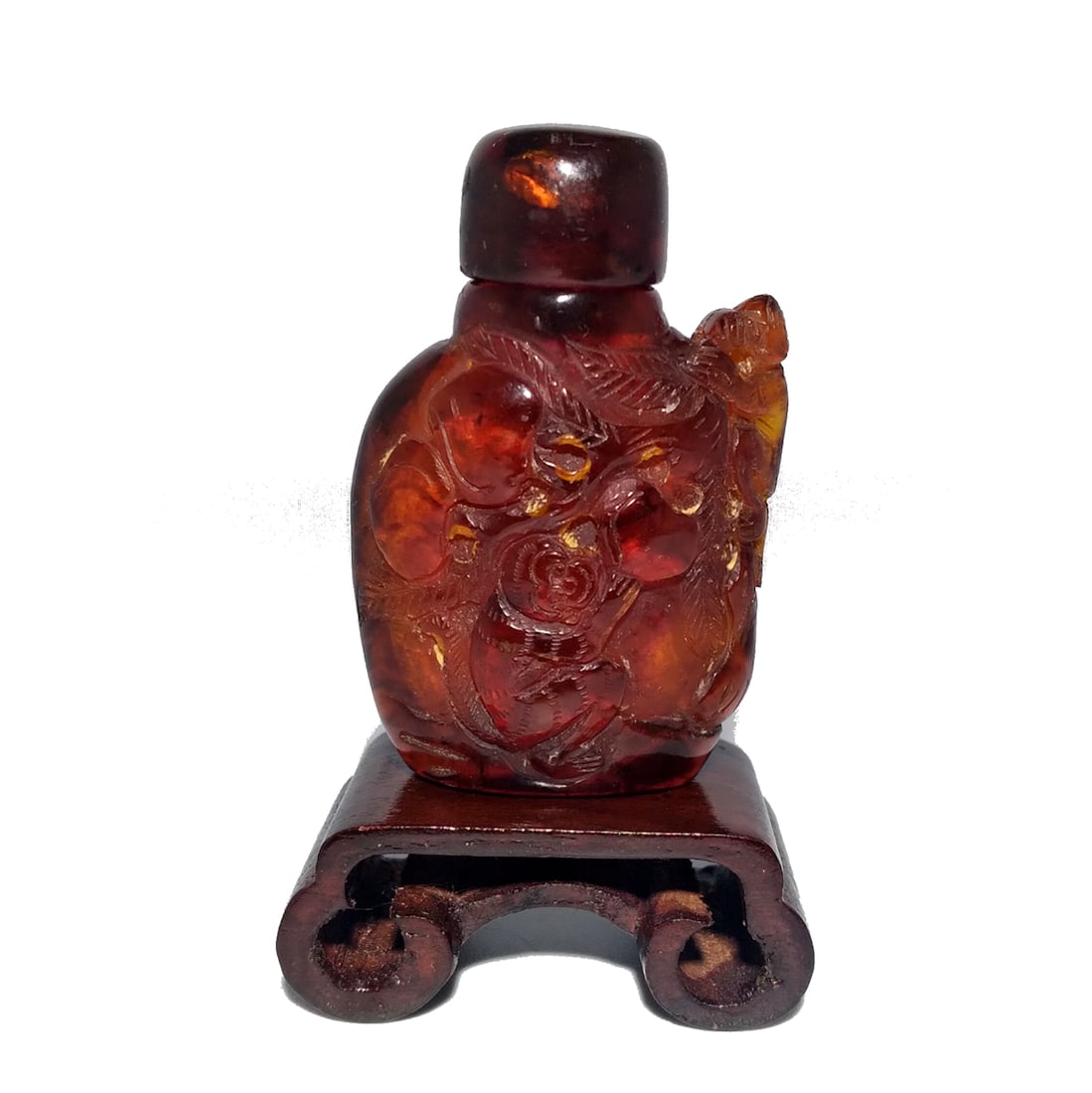 ANTIQUE RARE CHINESE CARVED NATURAL AMBER SNUFF BOTTLE (1 of 11)