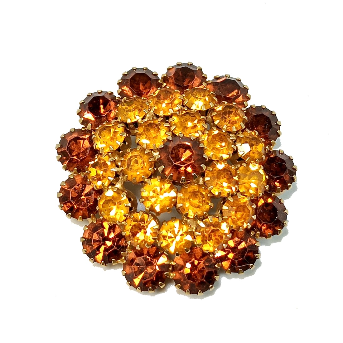 A  HIGH END  VINTAGE HIGH END RHINESTONE BROOCH 1.75" DIAMETER (1 of 2)