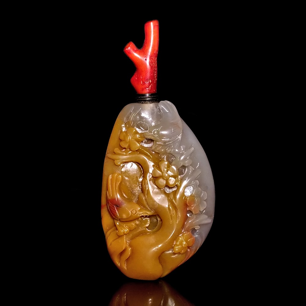 BEAUTIFUL CHINESE CARVED JADE PEBBLE SNUFF BOTTLE BIRD TREE (1 of 7)