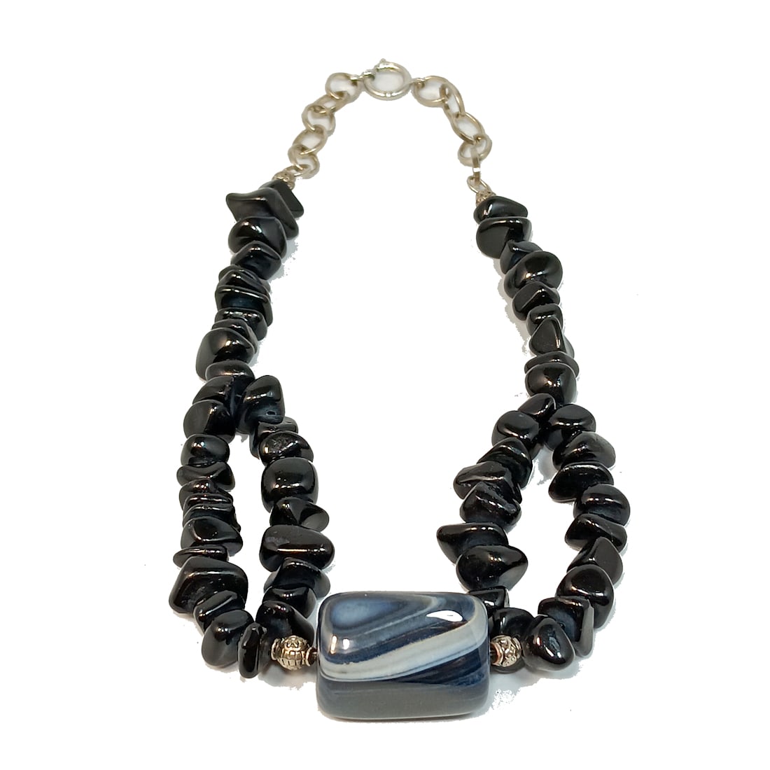 A STUNNING LARGE BANDED AGATE AND ONYX NECKLACE 20": THE STUNNING NECKLACE MEASURES APPROXIMATELY 20" LONG AND THE PENDANT PART IS 1.3" LONG. WE PROVIDE IN-HOUSE/COMBINED SHIPPING FOR YOUR CONVENIENCE. CHECK OUT OUR OTHER LISTINGS OF VINTAGE AND ANTIQUE
