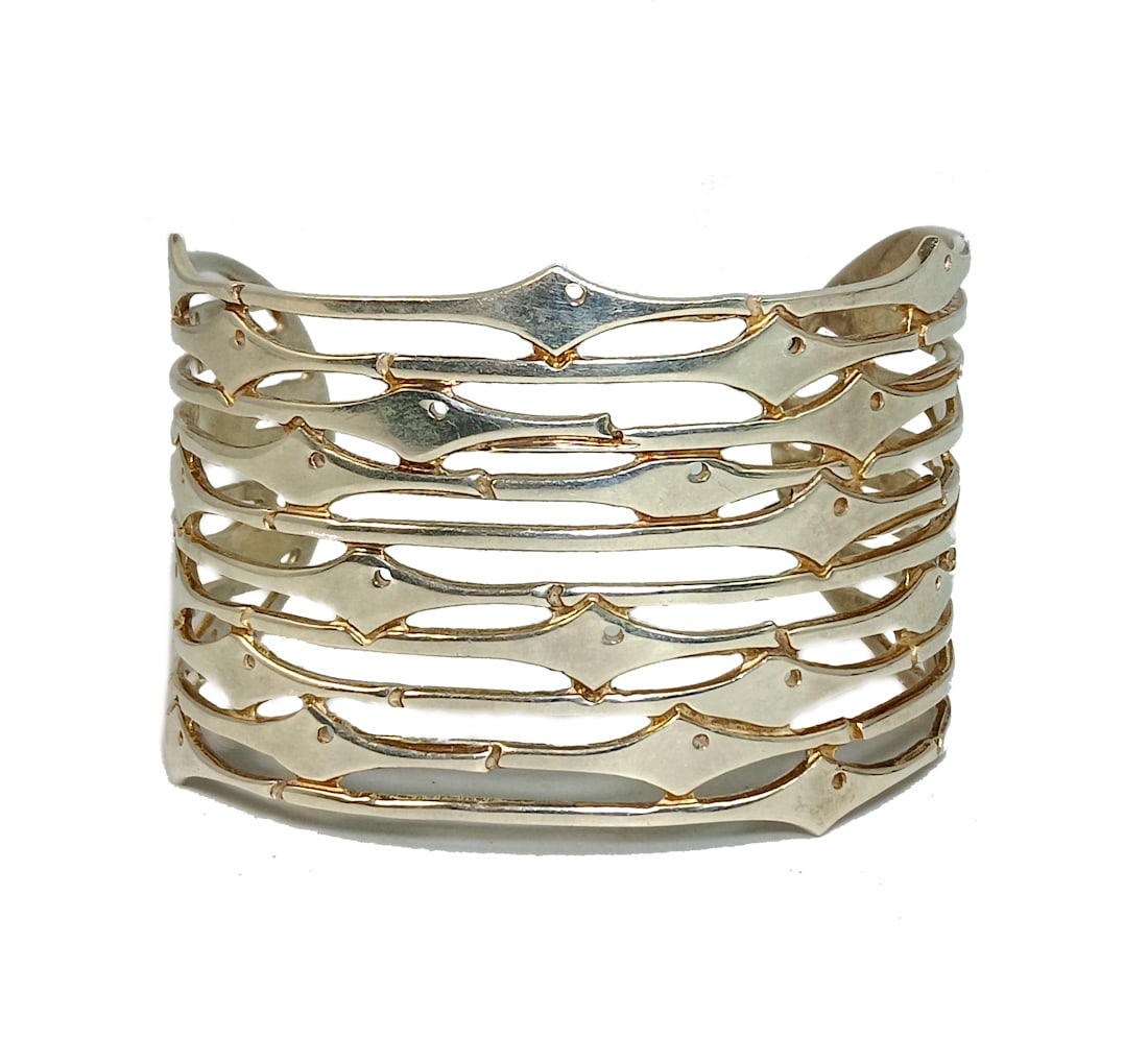 A LARGE AND IMPRESSIVE STERLING BRACELET SIGNED ESTY FOR MAYORS 49 GRAMS (1 of 5)