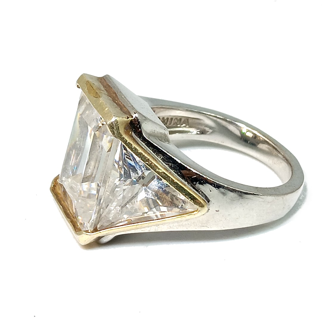 A MASSIVE STERLING AND CUBIC ZIRCONIA RING SIZE 10 WEIGHS 18.6 GRAMS (1 of 4)