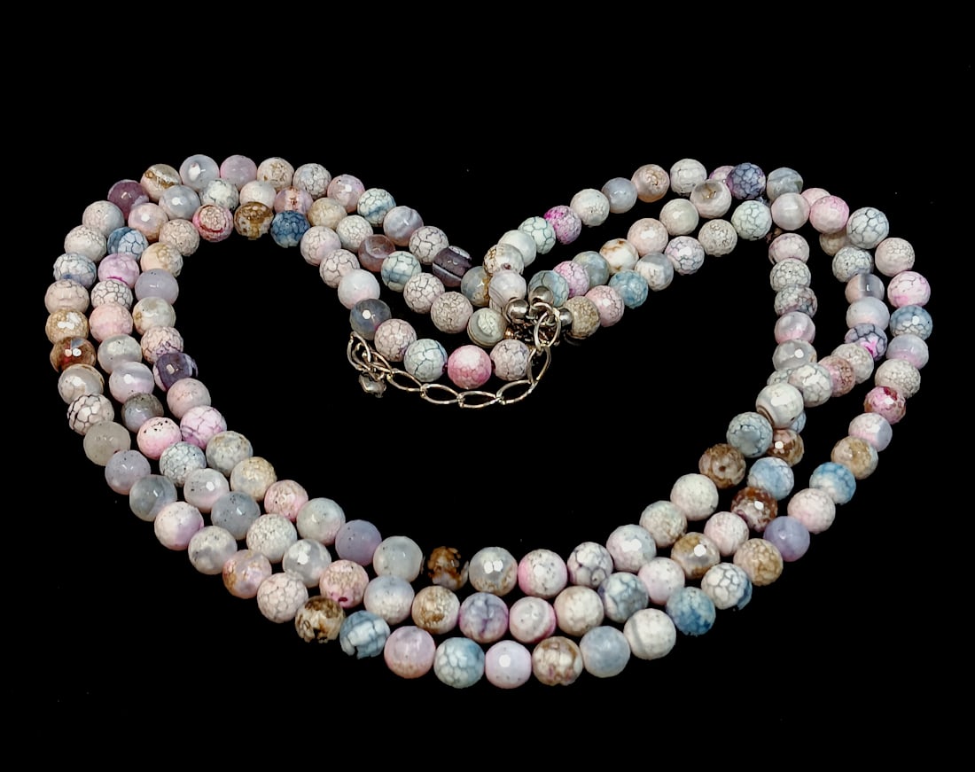 A STUNNING 3 STRAND NECKLACE FACETED CRACKLE AGATE STERLING CLASP (1 of 3)