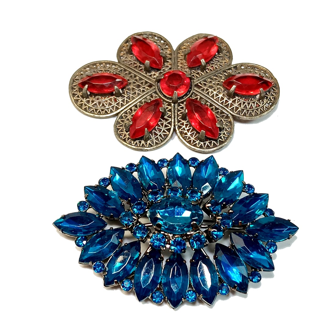 A LOT OF 2 LARGE VINTAGE  BROOCHES RED GREEN (1 of 4)