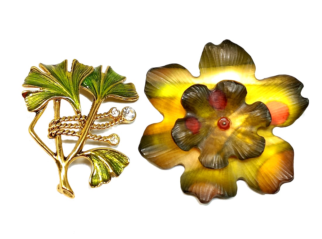 2 BEAUTIFUL  VINTAGE SIGNED DESIGNER  BROOCHES ALEXIS BITTAR JOAN RIVERS (1 of 5)