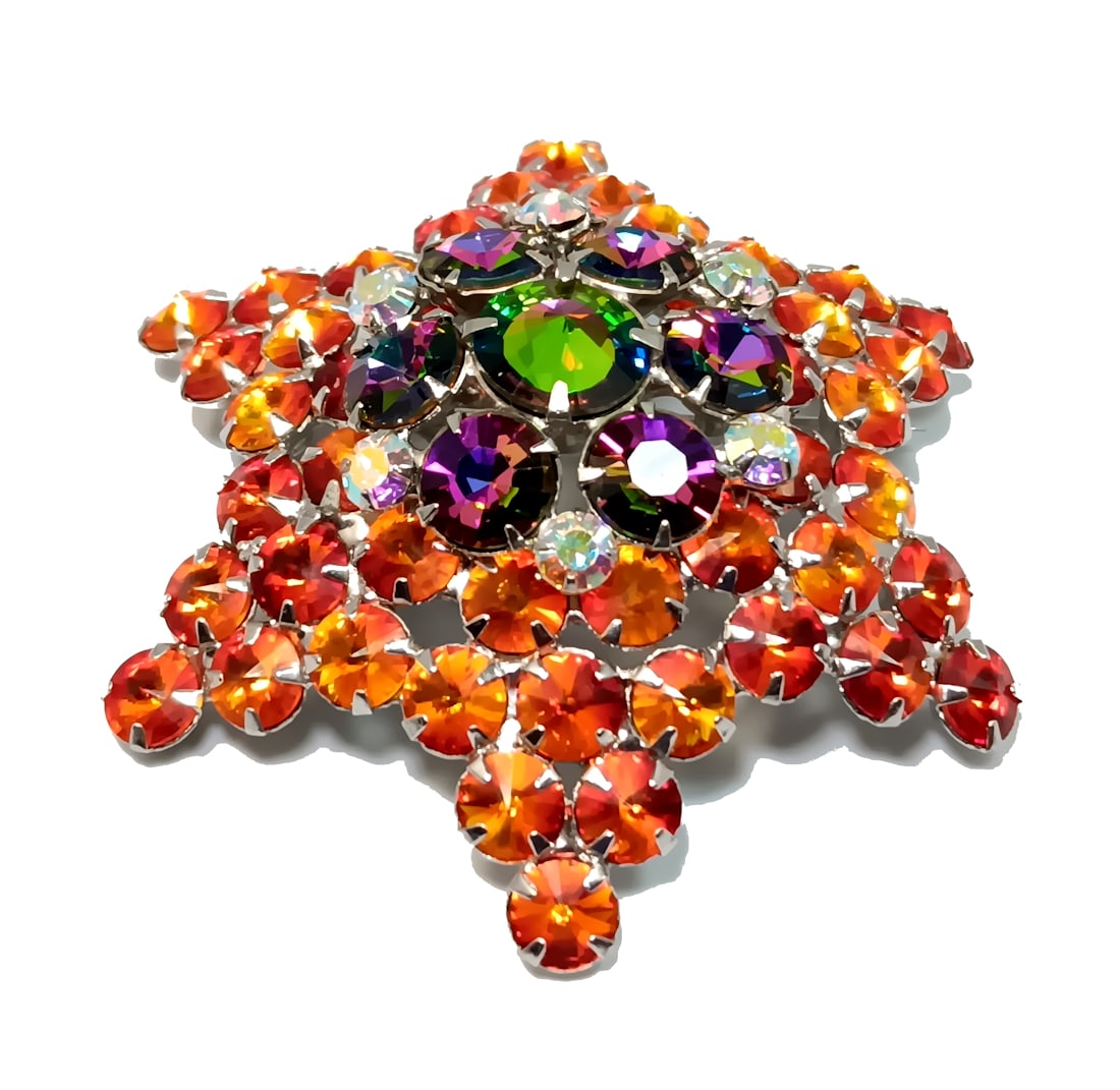 A RARE VINTAGE RHINESTONE BROOCH JULIANA WATERMELON RIVOLI (1 of 3)