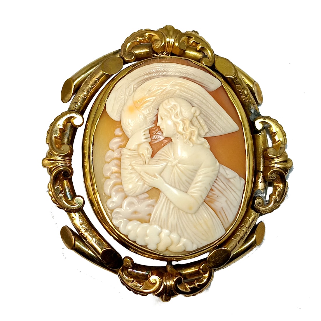AN EXQUISITE  HUGE ANTIQUE VICTORIAN SHELL CAMEO LEDA AND THE SWAN (1 of 6)