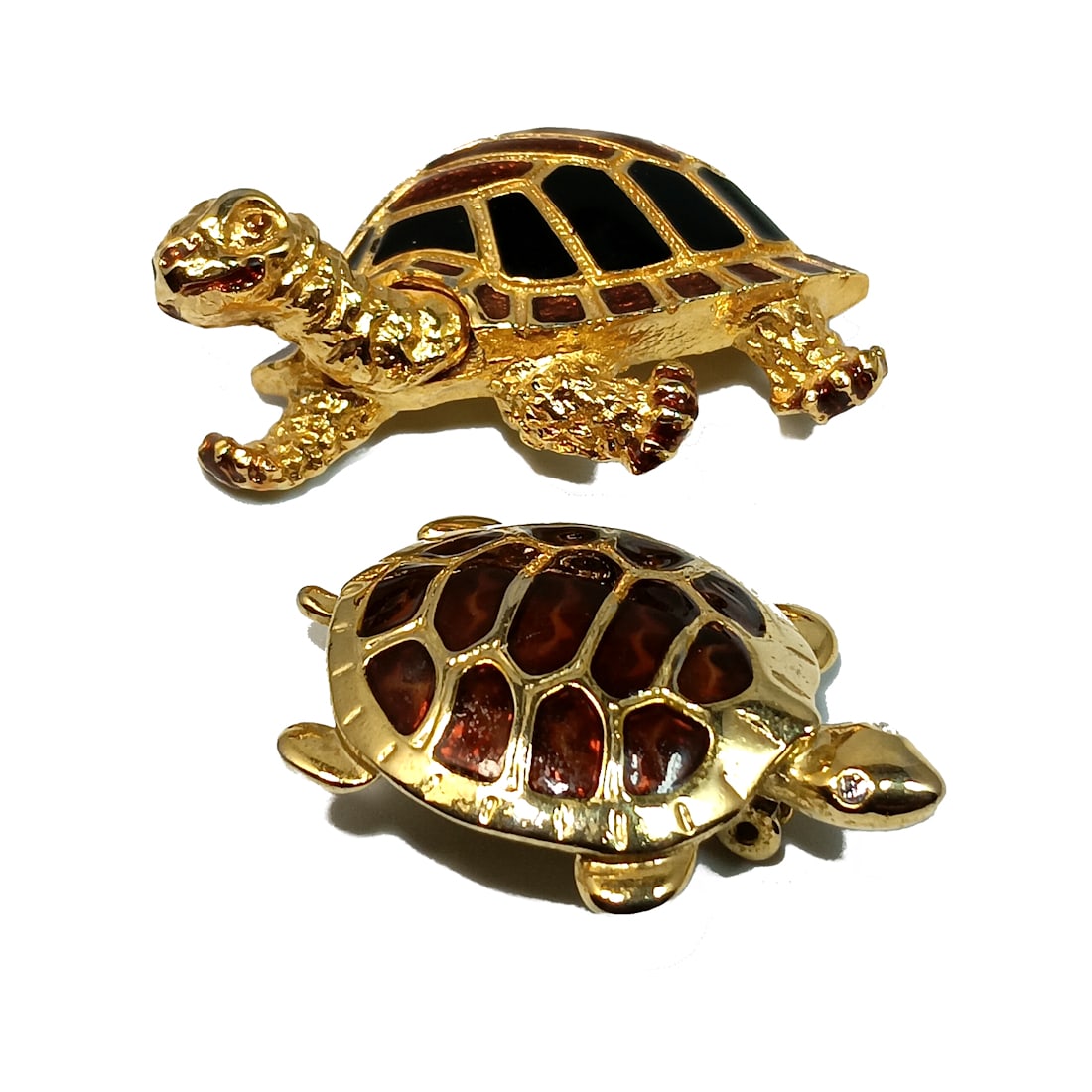 A LOT OF TWO SIGNED VINTAGE TURTLE BROOCHES (1 of 3)