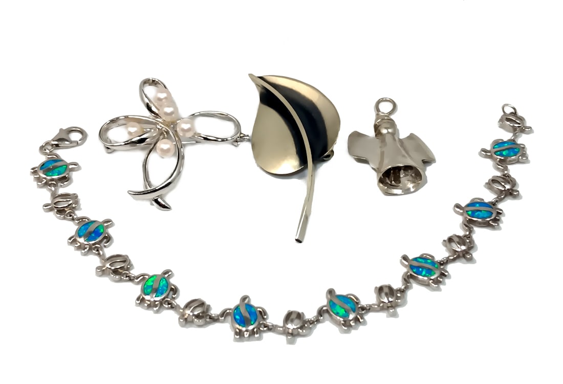 A LOT OF 4 VINTAGE PIECES STERLING JEWELRY TURTLE BRACELET 28 GRAMS TOTAL (1 of 3)