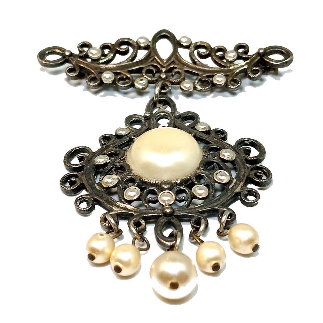 Lucite brooch deals