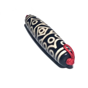 A FABULOUS LARGE 14 EYES SINO-TIBETAN  AGATE DZI BEAD 67MM