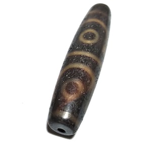 A BEAUTIFUL 4 EYES SINO TIBETAN AGATE DZI BEAD 58MM