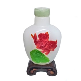 FABULOUS CHINESE PEKING GLASS SNUFF BOTTLE OX RABBITS JADE STOPPER