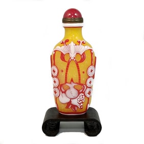 BEAUTIFUL CHINESE PEKING GLASS SNUFF BOTTLE YELLOW BATS COINS BUDDHA FINGERS FRUITS