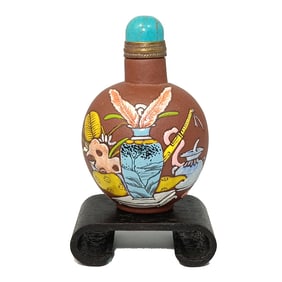 A FANTASTIC ANTIQUE CHINESE 19TH C ENAMELED YIXING SNUFF BOTTLE