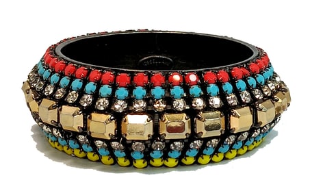 A FANTASTIC MASSIVE VINTAGE CUFF BRACELET BY IOSSELLIANI ITALY