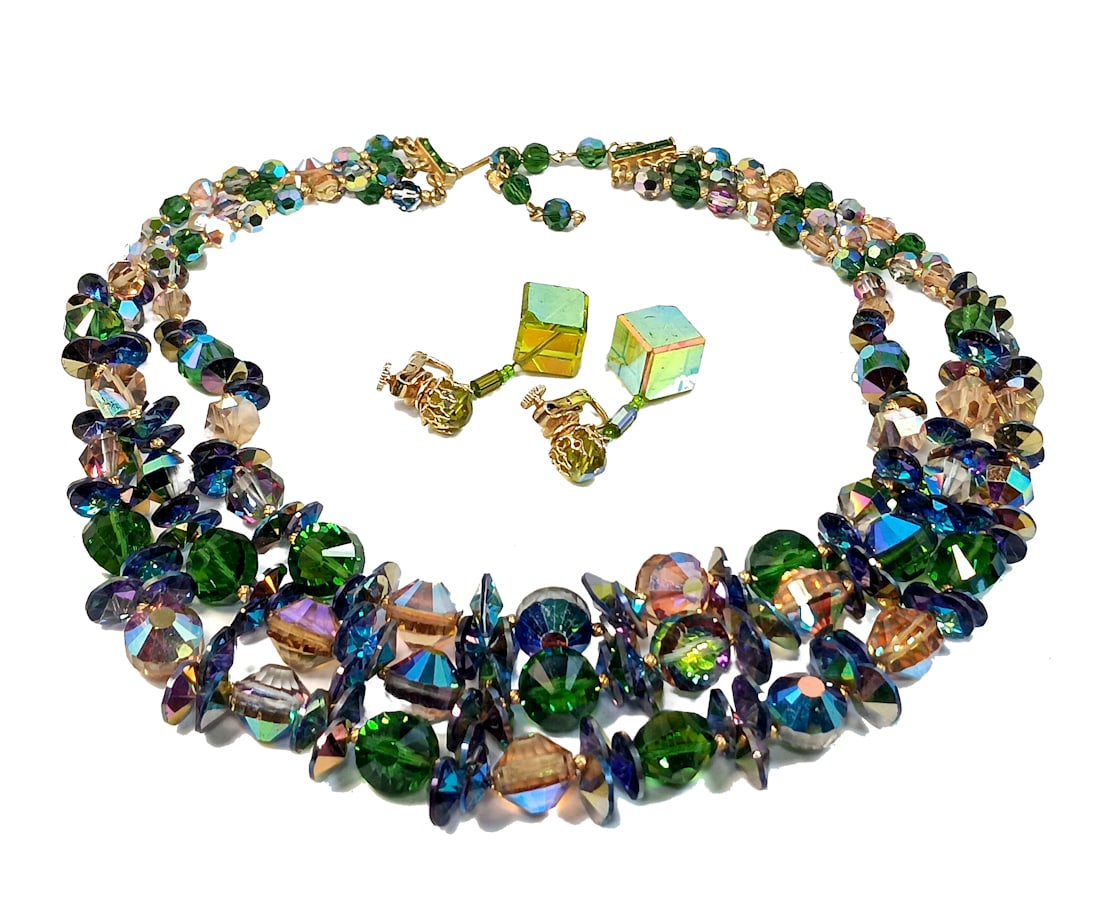 A SUPERB SIGNED VENDOME VINTAGE NECKLACE RIVOLI WITH EARRINGS (1 of 4)