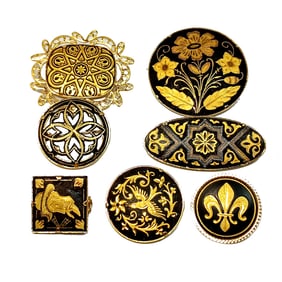 A LOT OF 7 VINTAGE SPANISH DAMASCENE BROOCHES