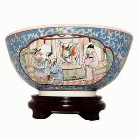 A BEAUTIFUL LARGE CHINESE PUNCH BOWL IMPERIAL SCENE FAMILLE ROSE