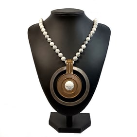 A LARGE STATEMENT NECKLACE BY JAN MICHAELS SAN FRANCISCO