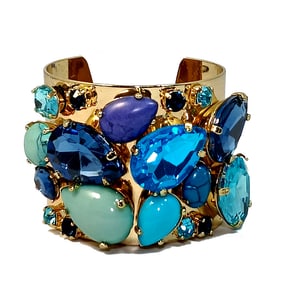 AN IMPRESSIVE JEWELED CUFF  2" WIDE BLUES AND TURQUOISE