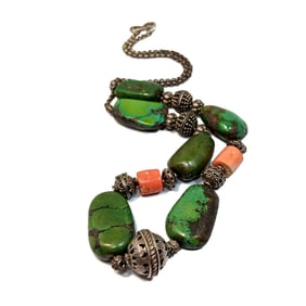 SUPERB ANTIQUE SOUTHWESTERN NECKLACE STERLING TURQUOISE NATURAL CORAL