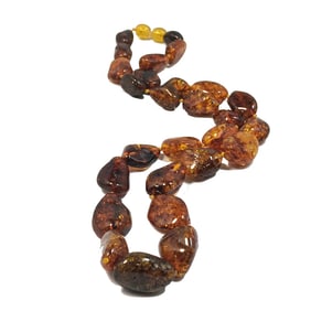 STUNNING NATURAL BALTIC AMBER NECKLACE 19"   24 GRAMS