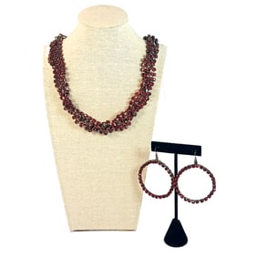 BEAUTIFUL VINTAGE RED RHINESTONE SET BY DESIGNER ANN TAYLOR NECKLACE EARRINGS