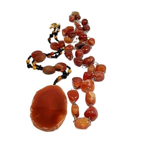 LOT OF 2 VINTAGE LARGE CARNELIAN AGATE NECKLACES 32" AND 20"
